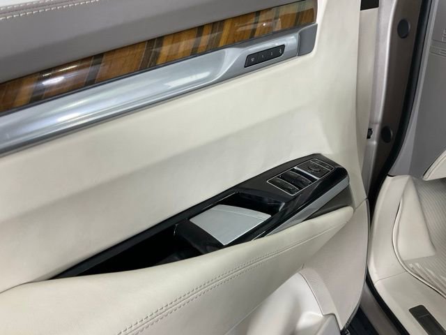 Certified 2025 Cadillac Escalade ESV Sport Platinum image 26