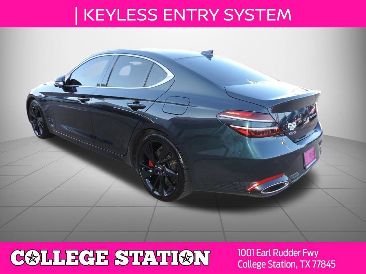 Used 2022 Genesis G70 3.3T RWD image 6