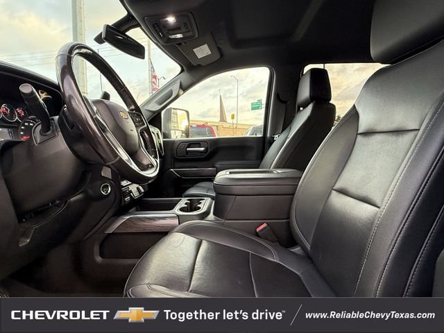 Used 2021 Chevrolet Silverado 2500 LTZ w/ LTZ Convenience Package AWD/4WD image 32