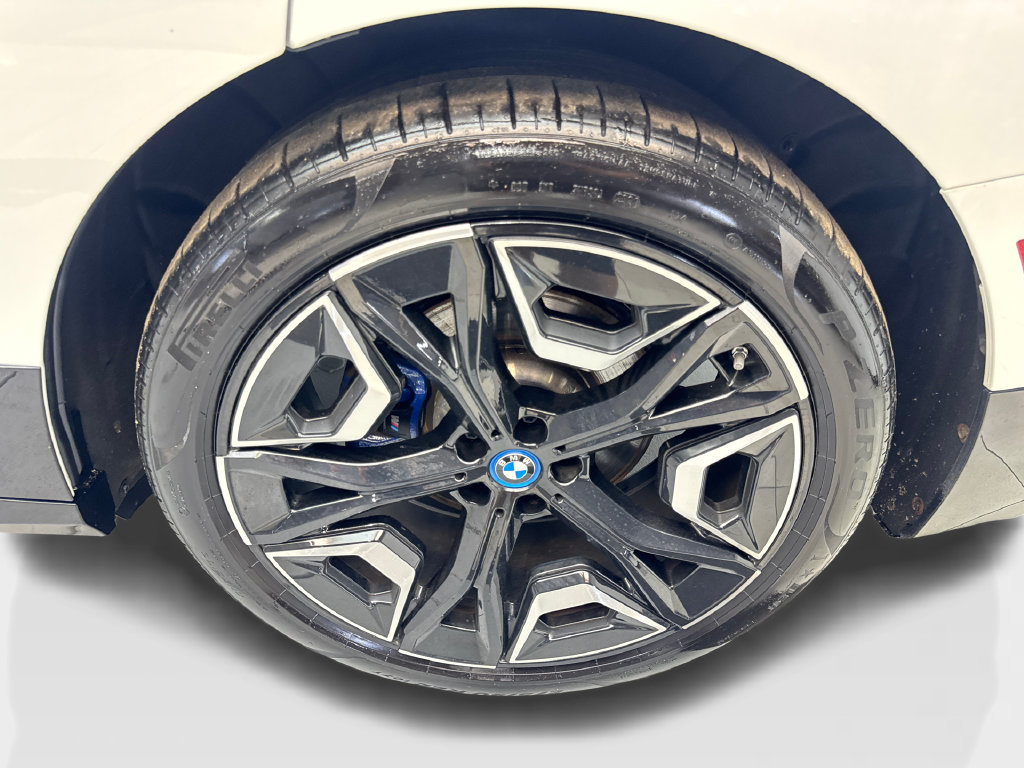 Used 2023 BMW iX M60 w/ Executive Package AWD/4WD image 83