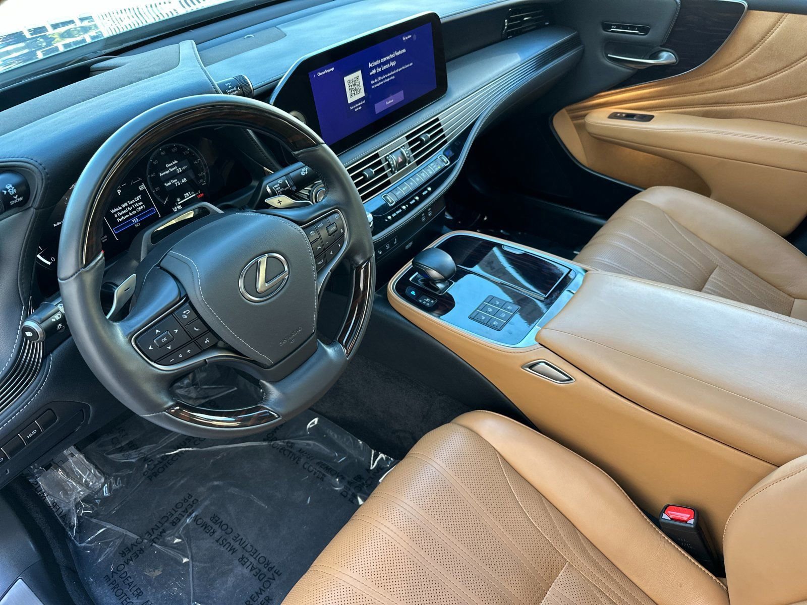 Used 2025 Lexus LS 500 w/ Interior Upgrade Package image 10