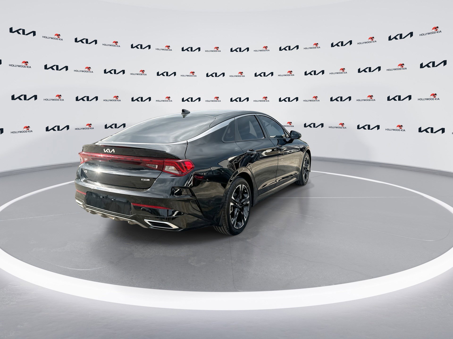 Used 2024 Kia K5 GT-Line w/ GT-Line Premium Package image 8