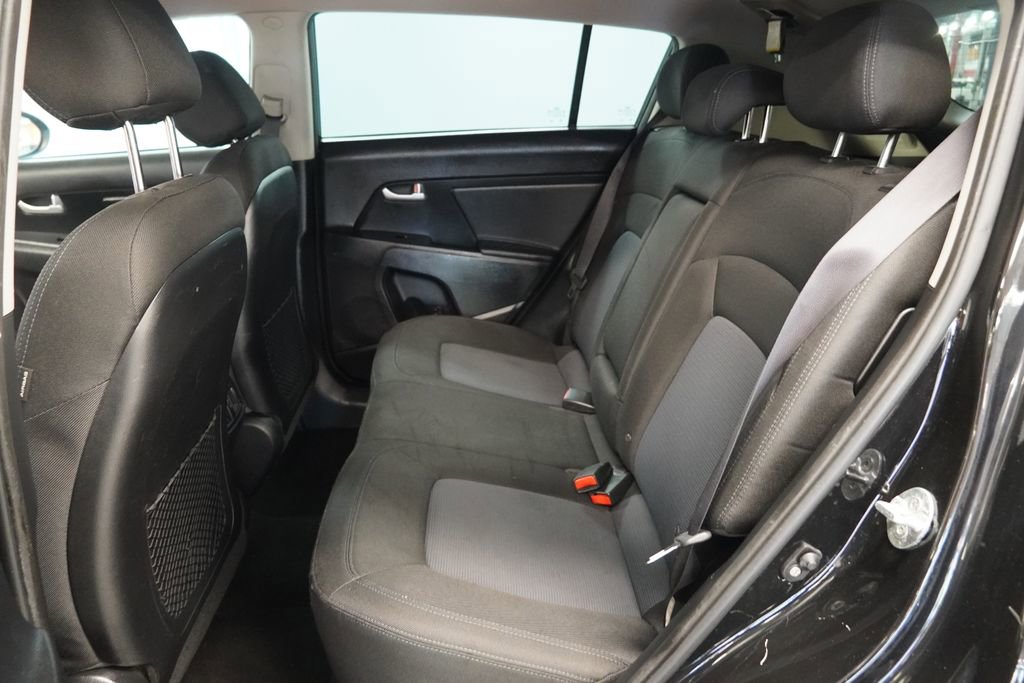 Used 2015 Kia Sportage LX FWD image 6