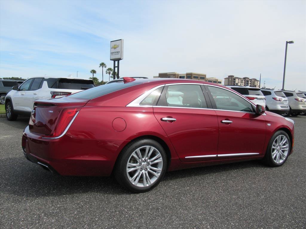 Used 2019 Cadillac XTS Luxury image 6