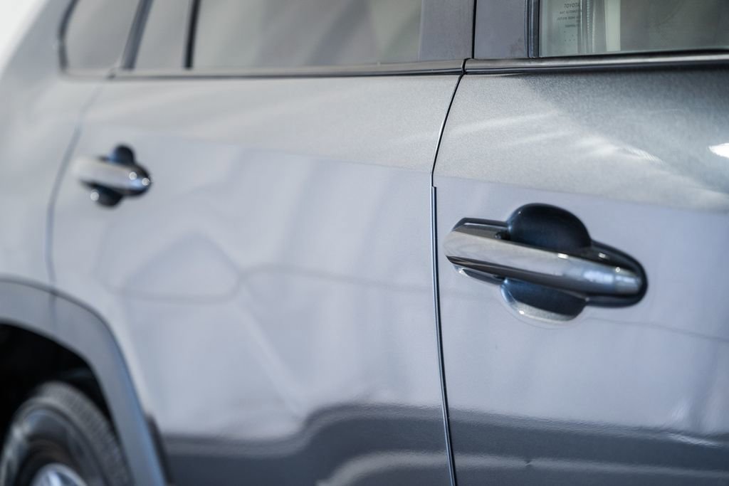 Used 2022 Toyota RAV4 XLE image 12