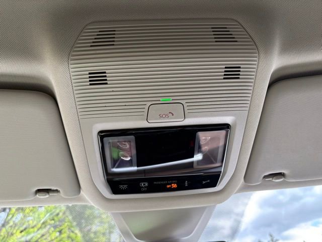 Used 2024 Volkswagen Atlas SE AWD/4WD image 20