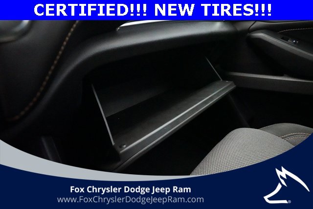 Used 2021 Chevrolet Traverse LS image 29