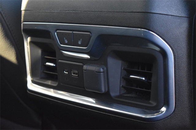 Certified 2020 GMC Sierra 3500 Denali w/ Denali Ultimate Package image 21
