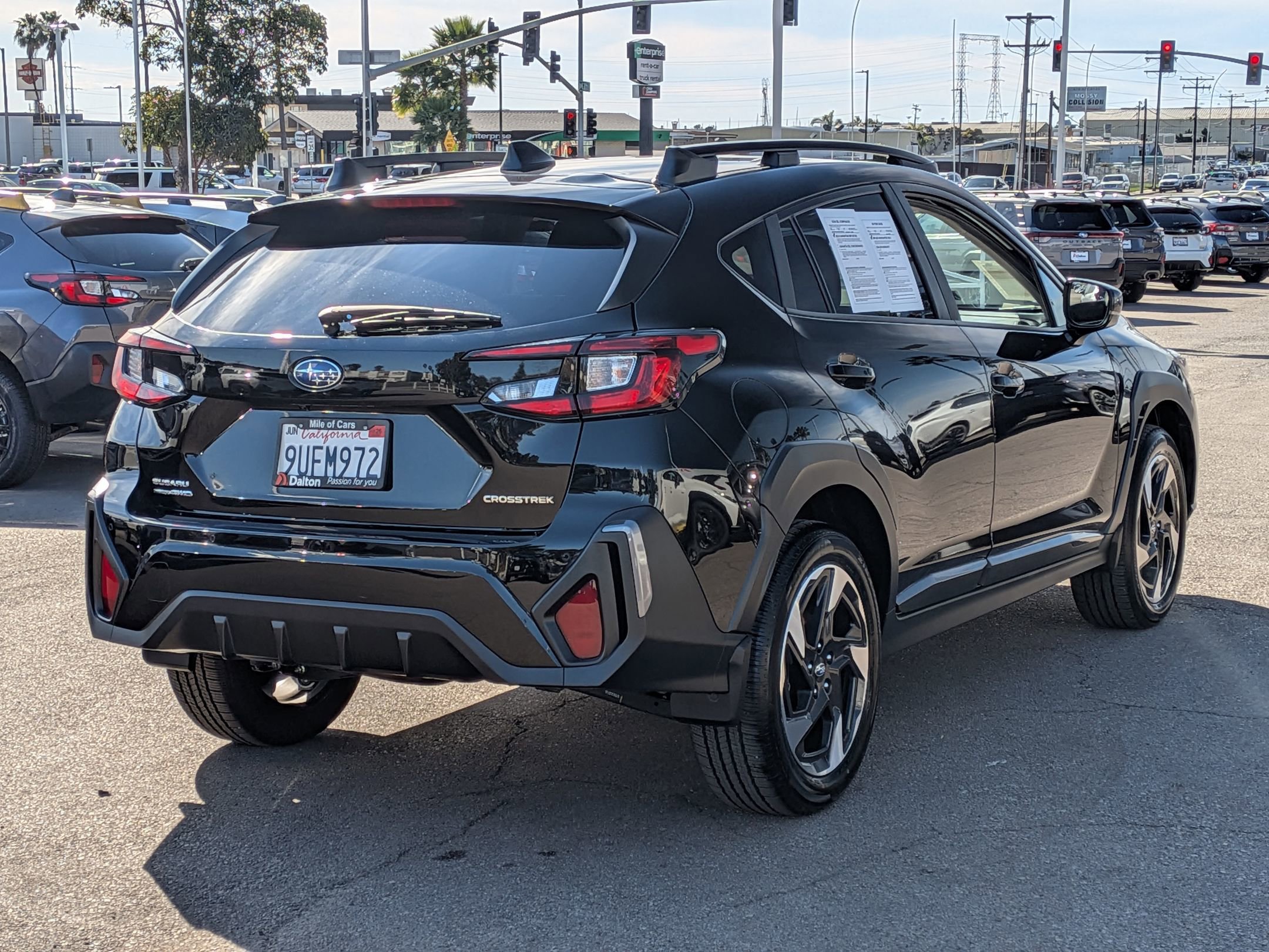 Certified 2025 Subaru Crosstrek 2.5i Limited w/ Crosstrek Mirror Package image 4