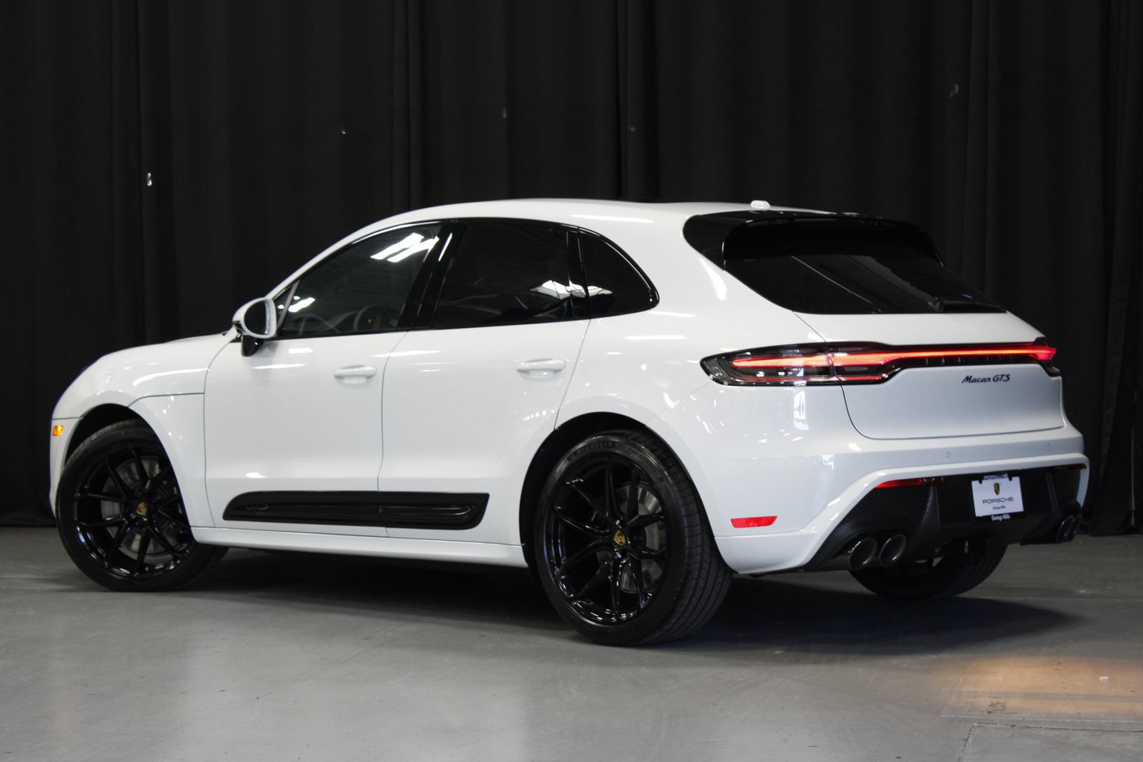 New 2026 Porsche Macan GTS AWD/4WD image 3