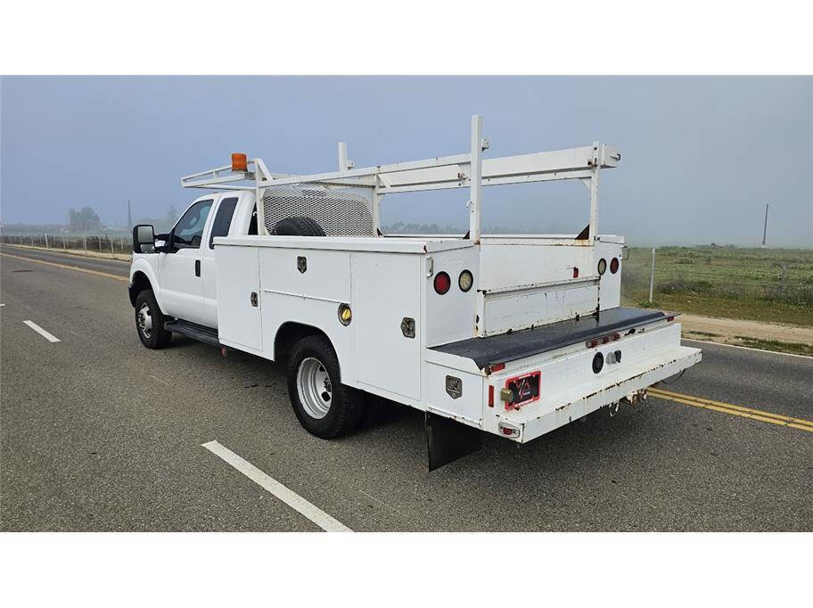 Used 2015 Ford F350 XL image 5