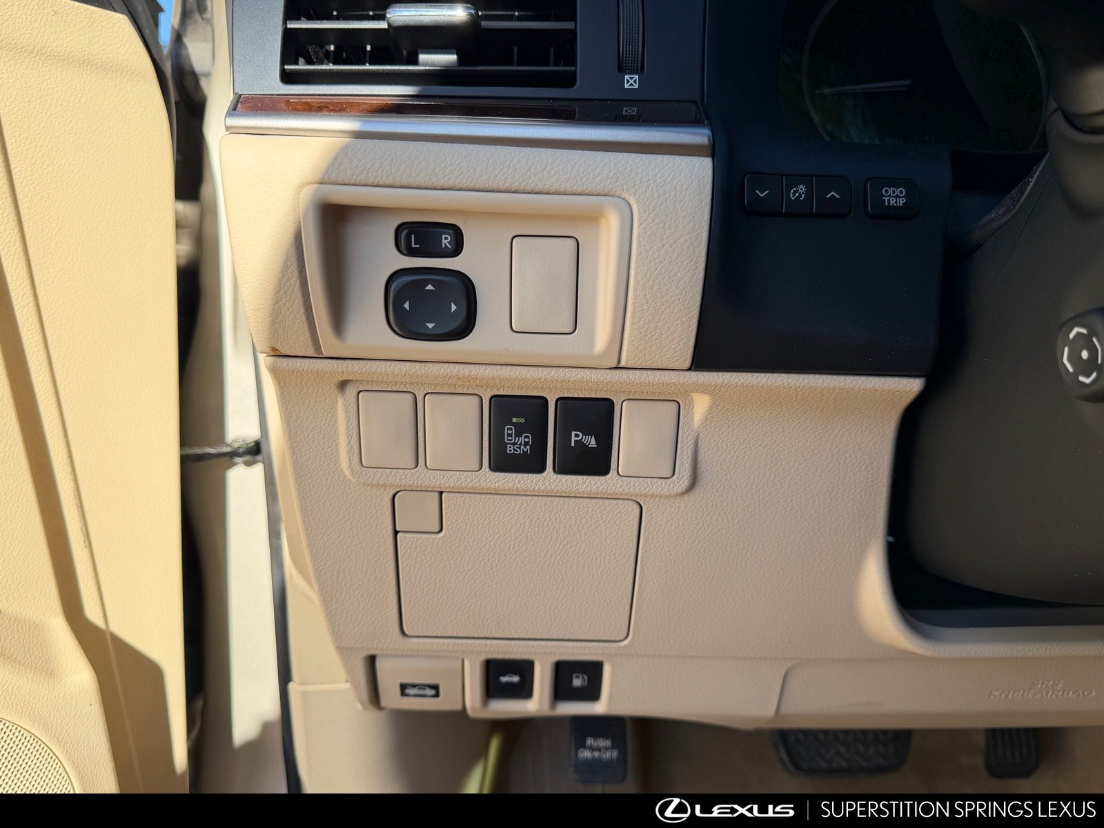 Used 2014 Lexus ES 350 w/ Premium Package FWD image 20