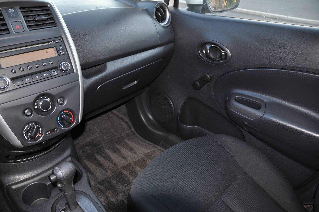 Used 2015 Nissan Versa Note S Plus FWD image 35