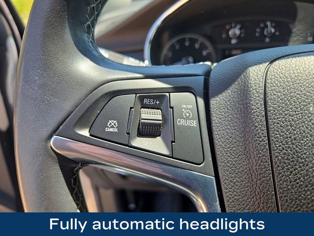 Used 2019 Buick Encore Preferred AWD/4WD image 7
