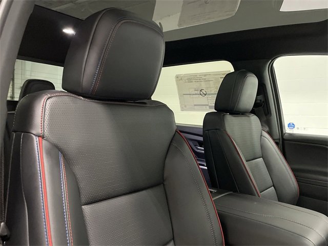 New 2025 Chevrolet Silverado EV RST image 18