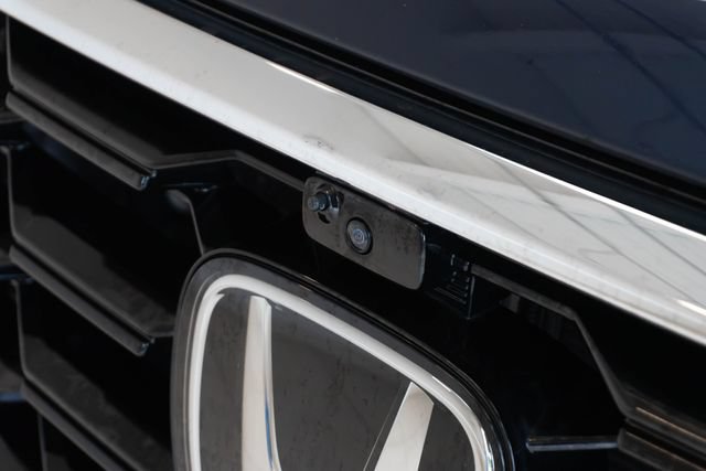 Used 2025 Honda Pilot Elite image 3
