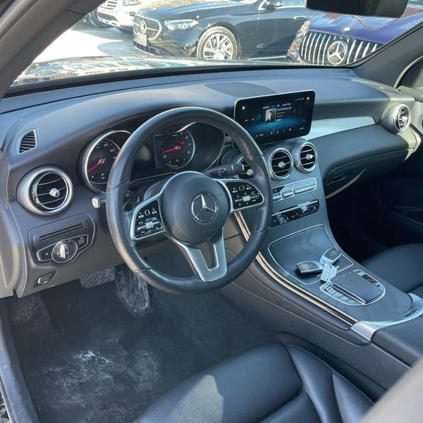 Used 2022 Mercedes-Benz GLC 300 4MATIC image 15