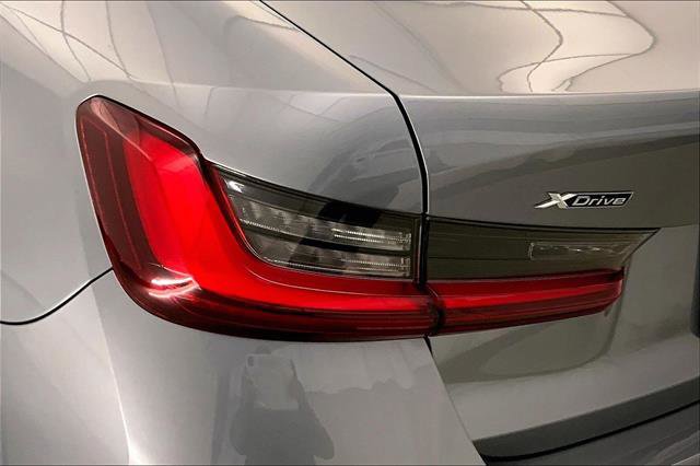 Certified 2023 BMW 330i xDrive Sedan w/ Premium Package image 28