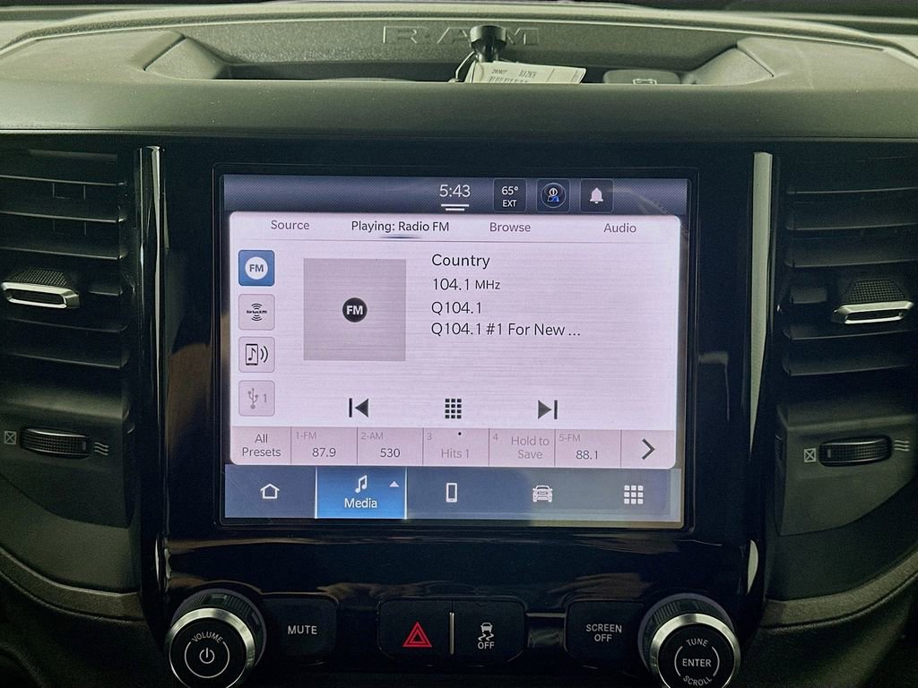 New 2026 RAM 5500 Tradesman w/ Chrome Appearance Group image 13