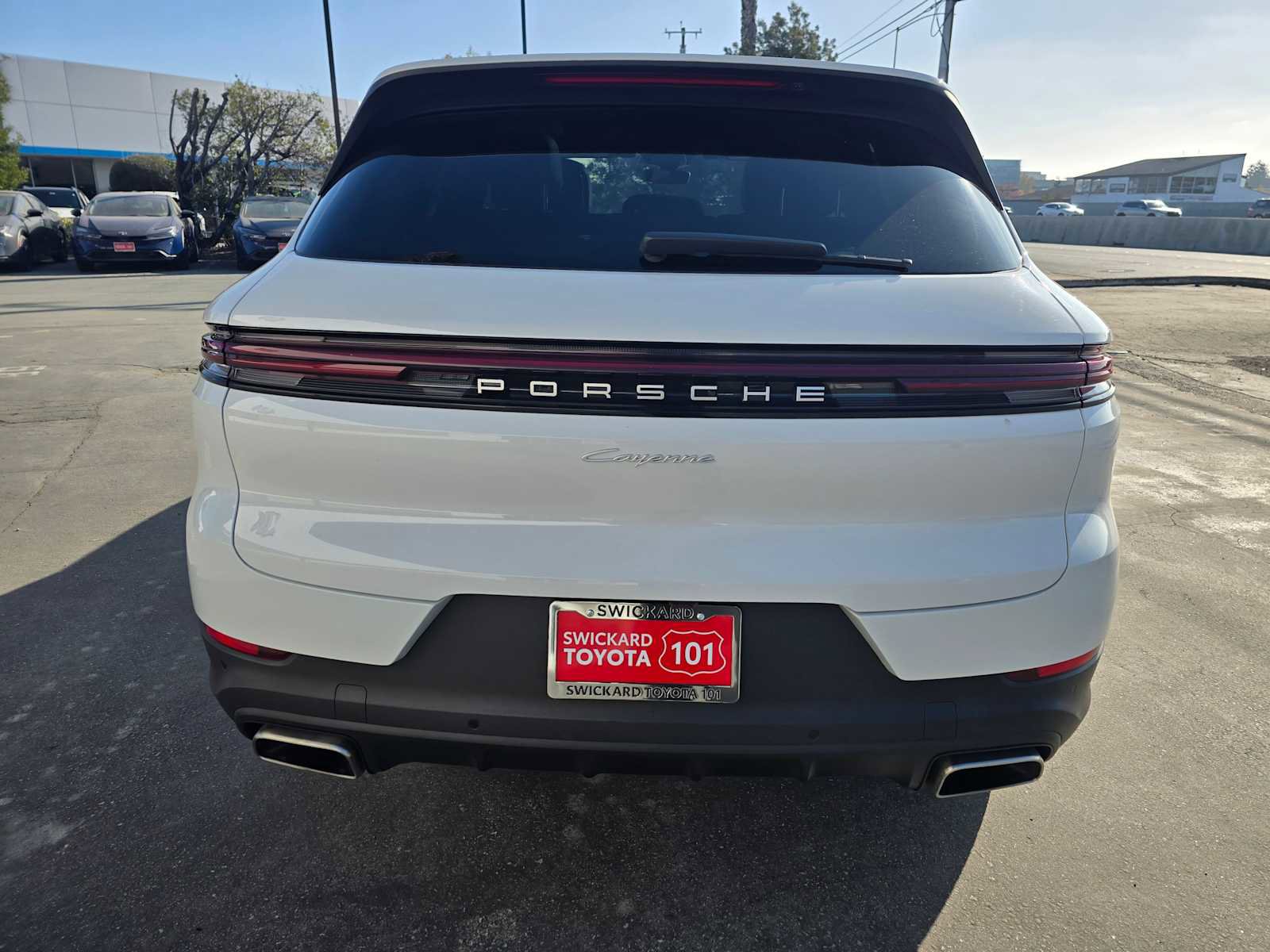 Used 2024 Porsche Cayenne image 4