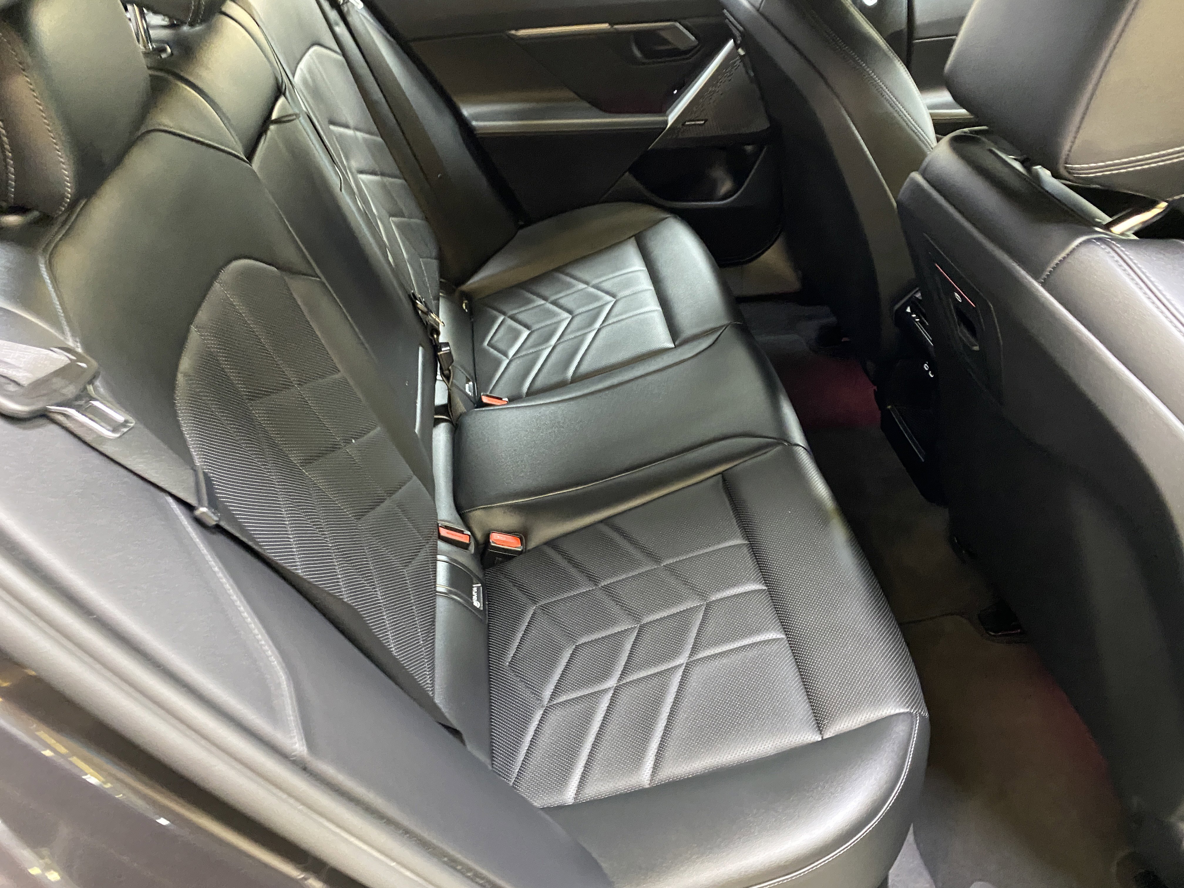 Used 2025 BMW 530i image 29