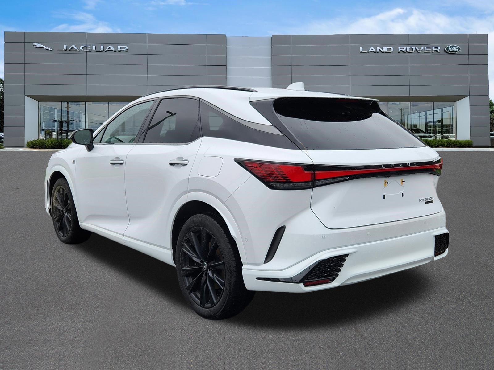 Used 2023 Lexus RX 500h F Sport w/ Accessory Package (2T) AWD/4WD image 3