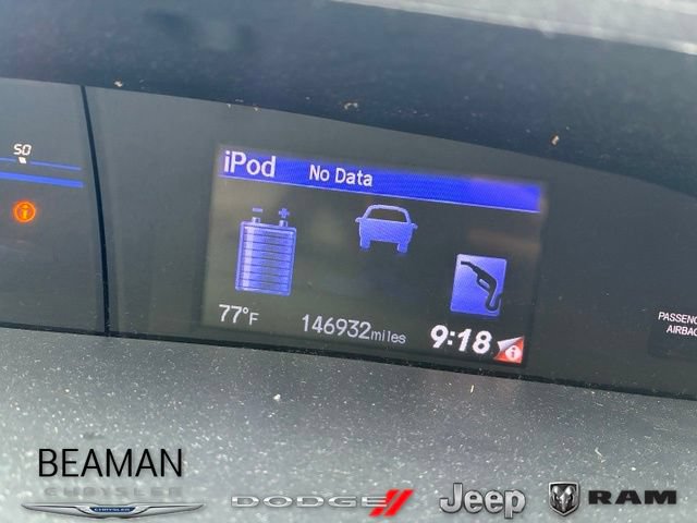 Used 2014 Honda Civic Hybrid Sedan image 1