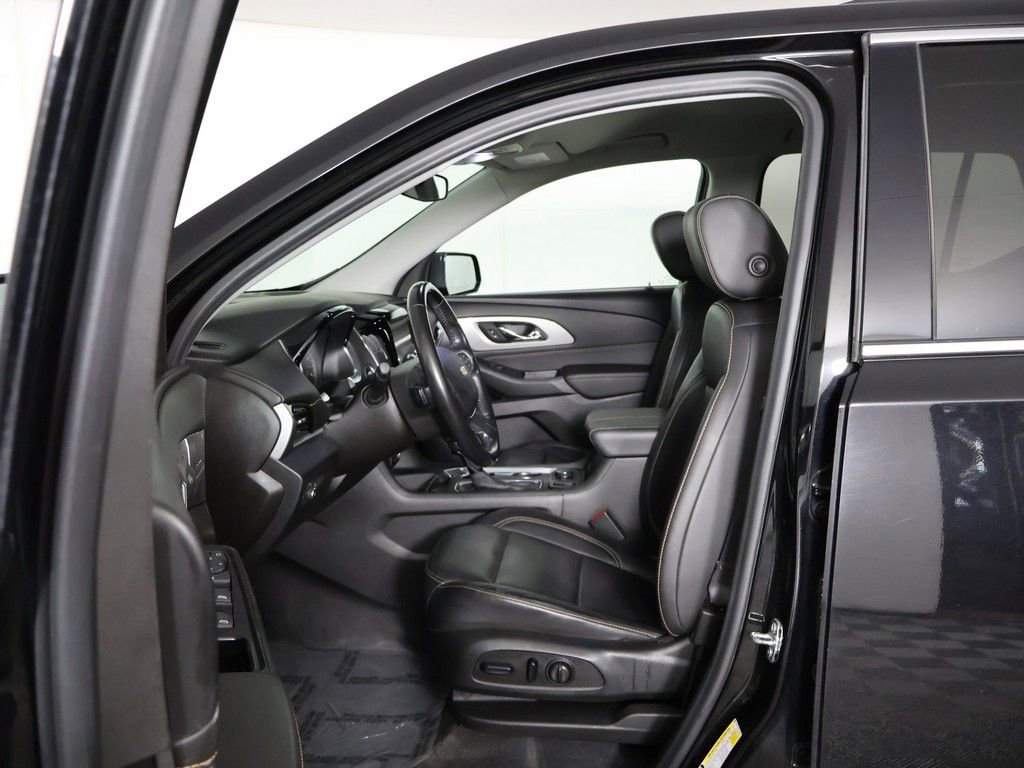 Used 2020 Chevrolet Traverse LT AWD/4WD image 27