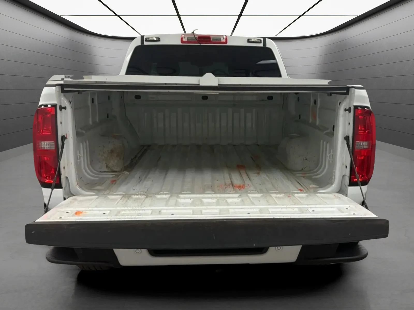 Used 2022 Chevrolet Colorado LT w/ Fleet Safety Package RWD image 19