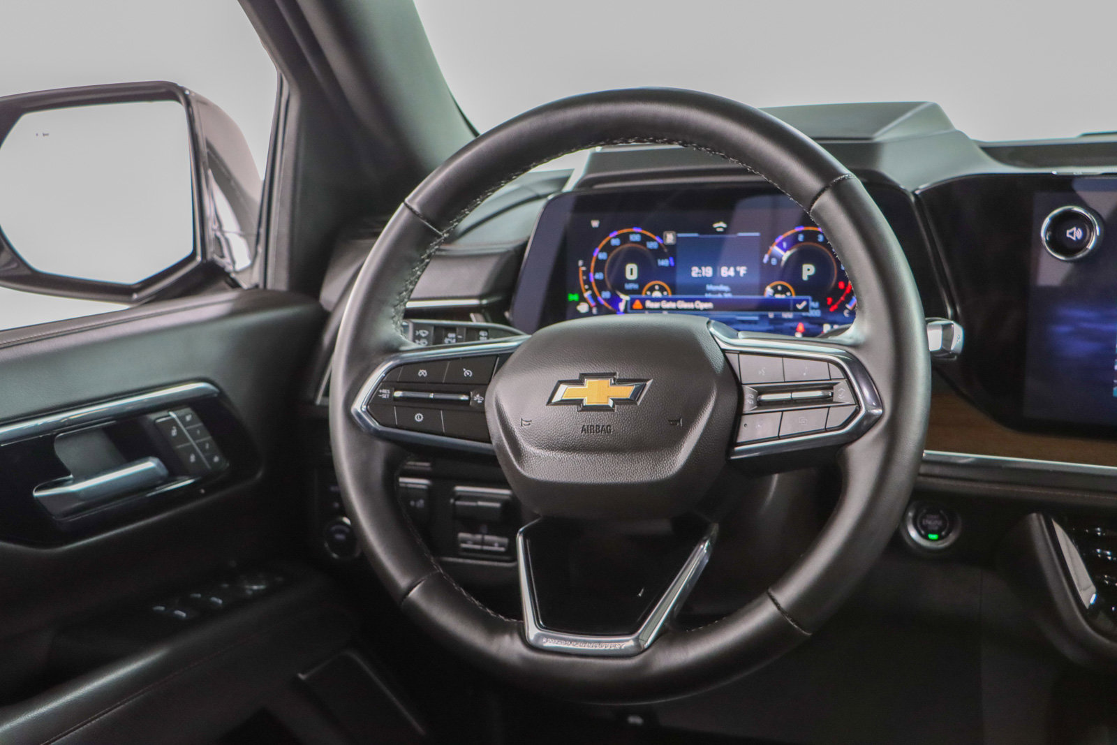 Used 2025 Chevrolet Tahoe High Country w/ Sun And Tow Package AWD/4WD image 13