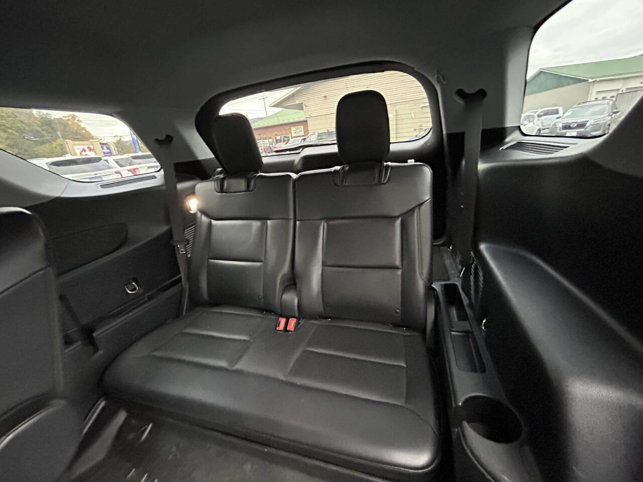 Used 2021 Ford Explorer XLT w/ Equipment Group 202A image 25