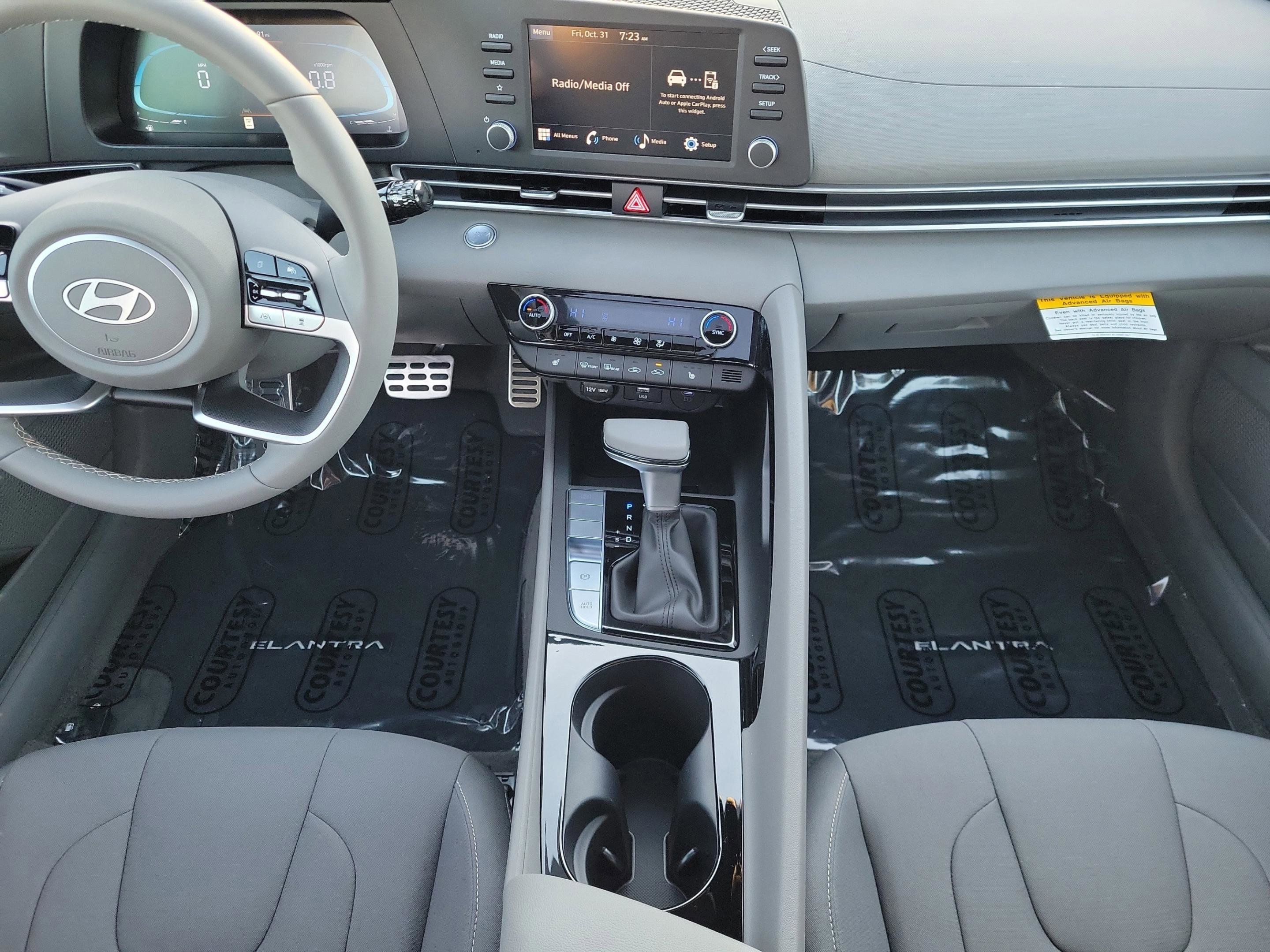 New 2026 Hyundai Elantra SEL Sport image 21