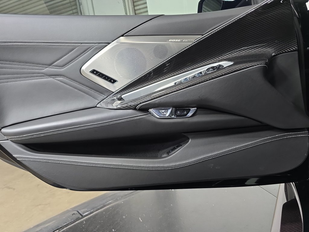 Used 2023 Chevrolet Corvette Z06 RWD image 22