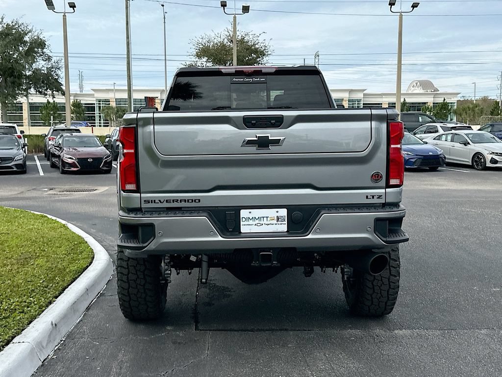 New 2026 Chevrolet Silverado 2500 LTZ w/ LTZ Plus Package AWD/4WD image 6