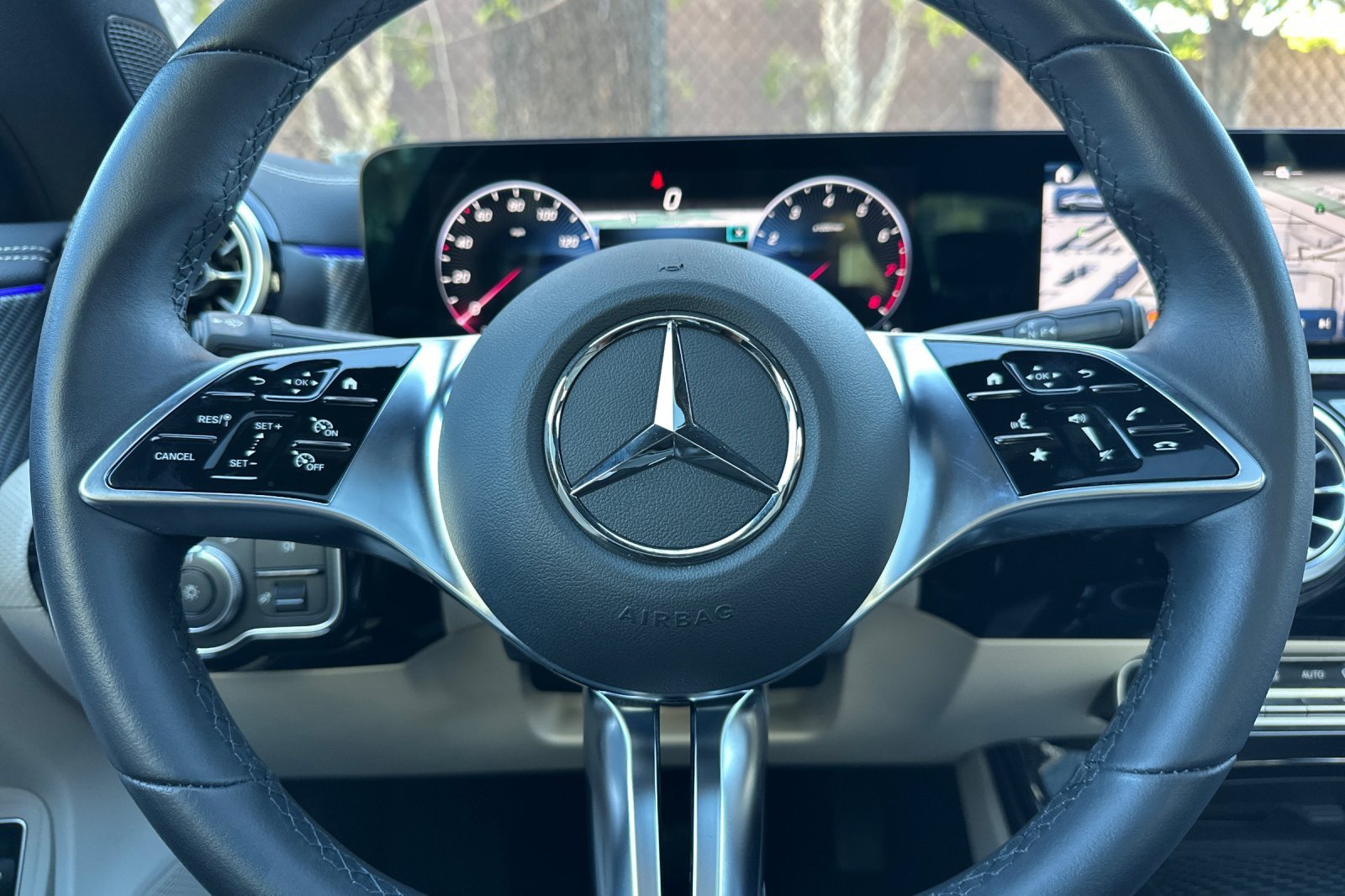 Used 2025 Mercedes-Benz CLA 250 image 22