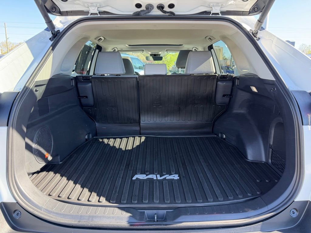 Used 2024 Toyota RAV4 Limited image 44
