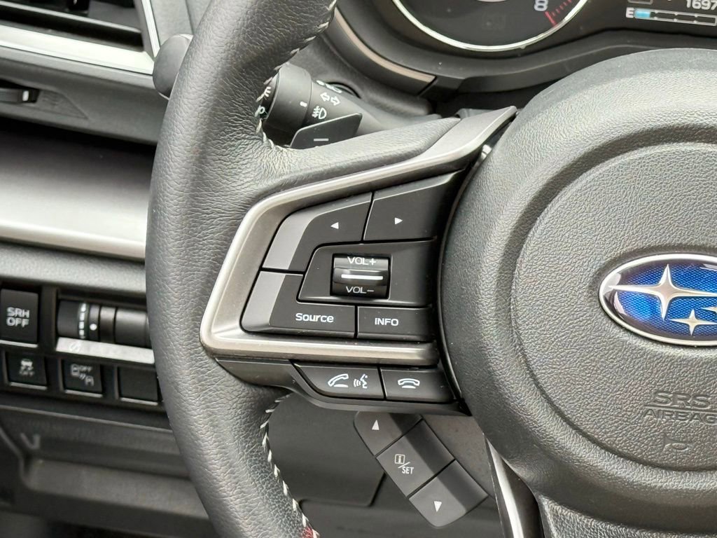 Used 2022 Subaru Impreza 2.0i Limited w/ Popular Package #2 image 23