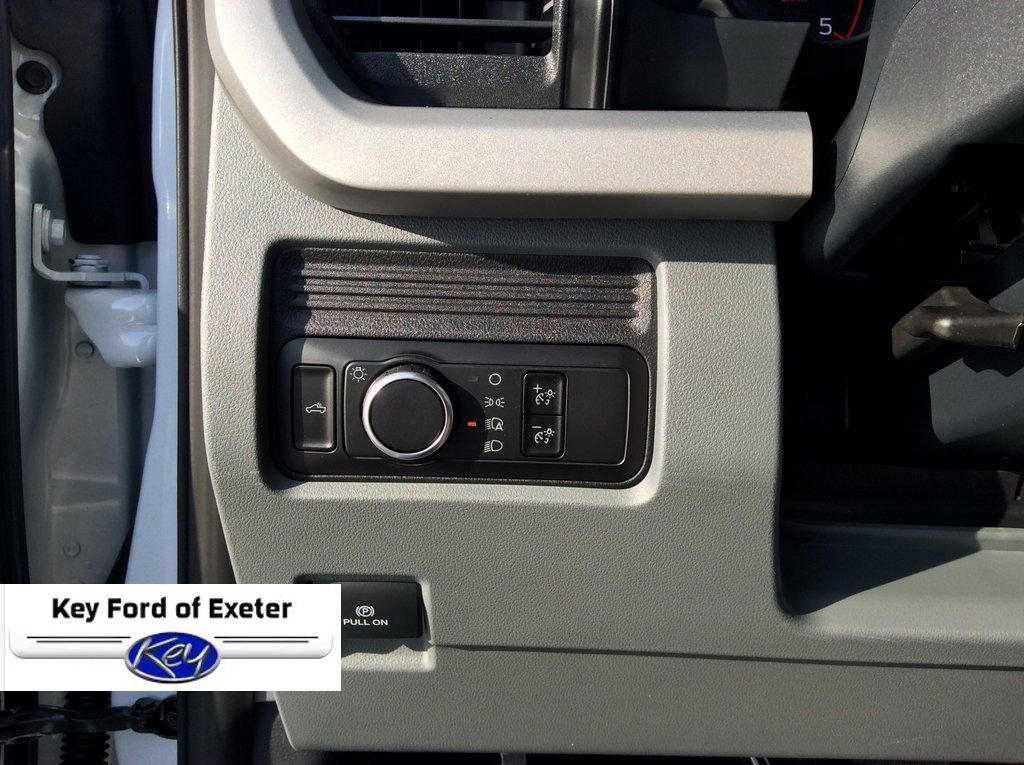 New 2026 Ford F250 XL w/ F-250 >10K GVWR Package image 31
