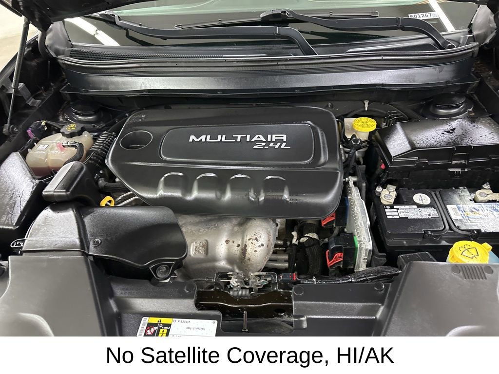 Used 2017 Jeep Cherokee Latitude w/ Cold Weather Group image 19