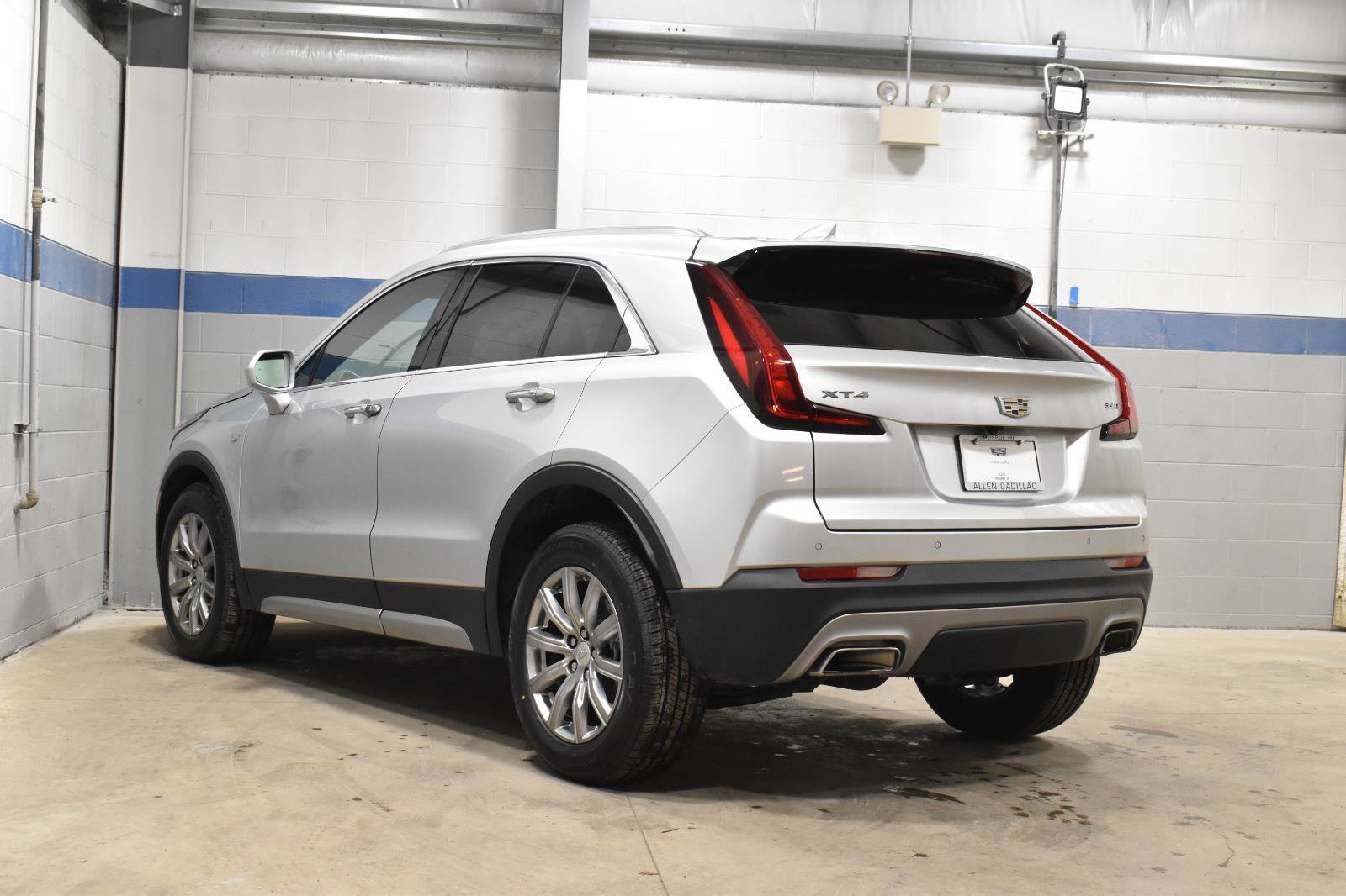 Used 2020 Cadillac XT4 Premium Luxury image 23