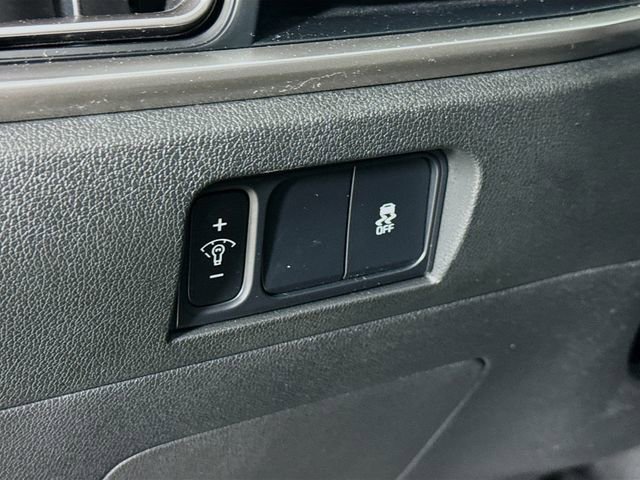 Used 2024 Kia Sorento S image 10