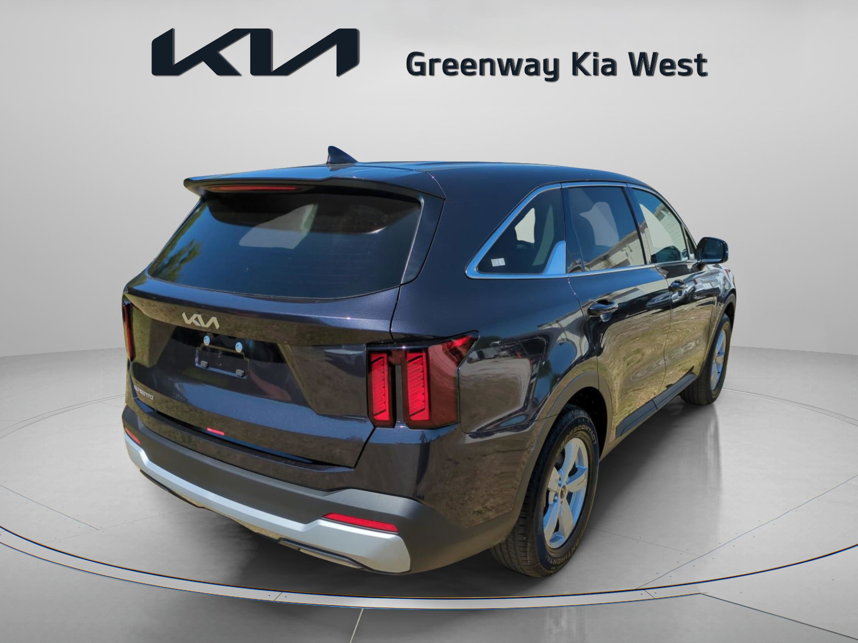 New 2026 Kia Sorento LX FWD image 9