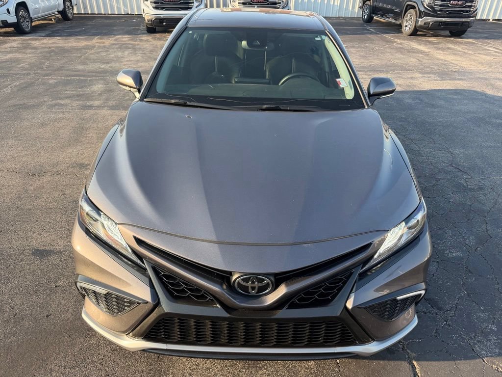 Used 2024 Toyota Camry XSE FWD image 9