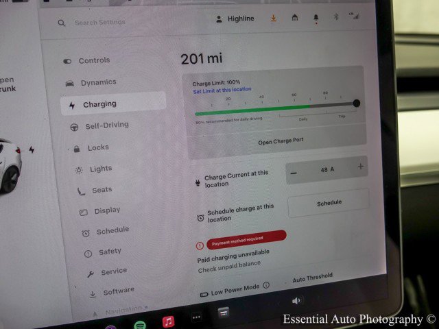 Used 2022 Tesla Model 3 Long Range AWD/4WD image 28