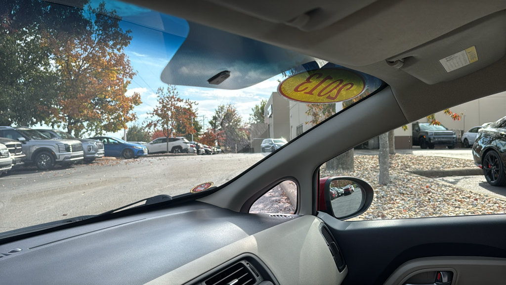 Used 2013 Kia Rio LX FWD image 23