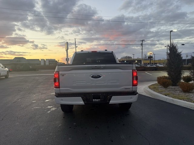 Used 2020 Ford Explorer XLT w/ Class III Trailer Tow Package image 7