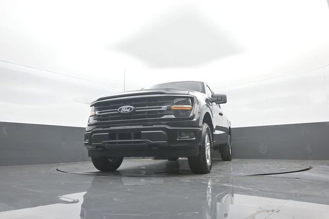 New 2026 Ford F150 XLT w/ Tow/Haul Package image 25