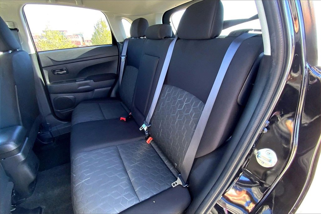 Used 2024 Mitsubishi Outlander Sport AWD image 20