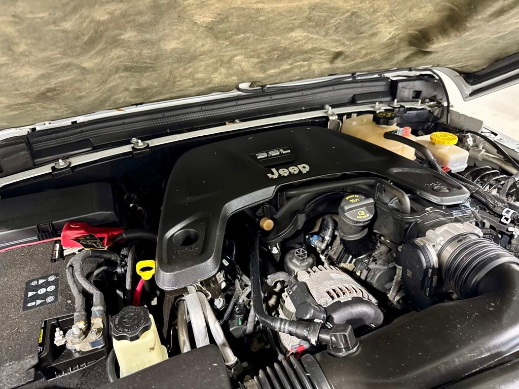 Used 2020 Jeep Wrangler Unlimited Rubicon w/ LED Lighting Group image 11