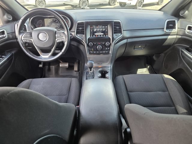 Used 2021 Jeep Grand Cherokee Laredo w/ Security & Convenience Group AWD/4WD image 8